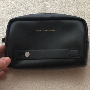 BNWOT Want les Essentiels travel pouch / clutch